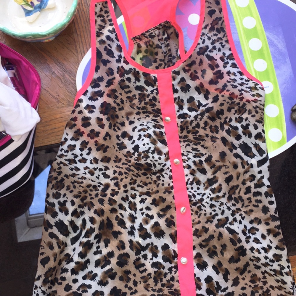 Cheetah print tank top real light